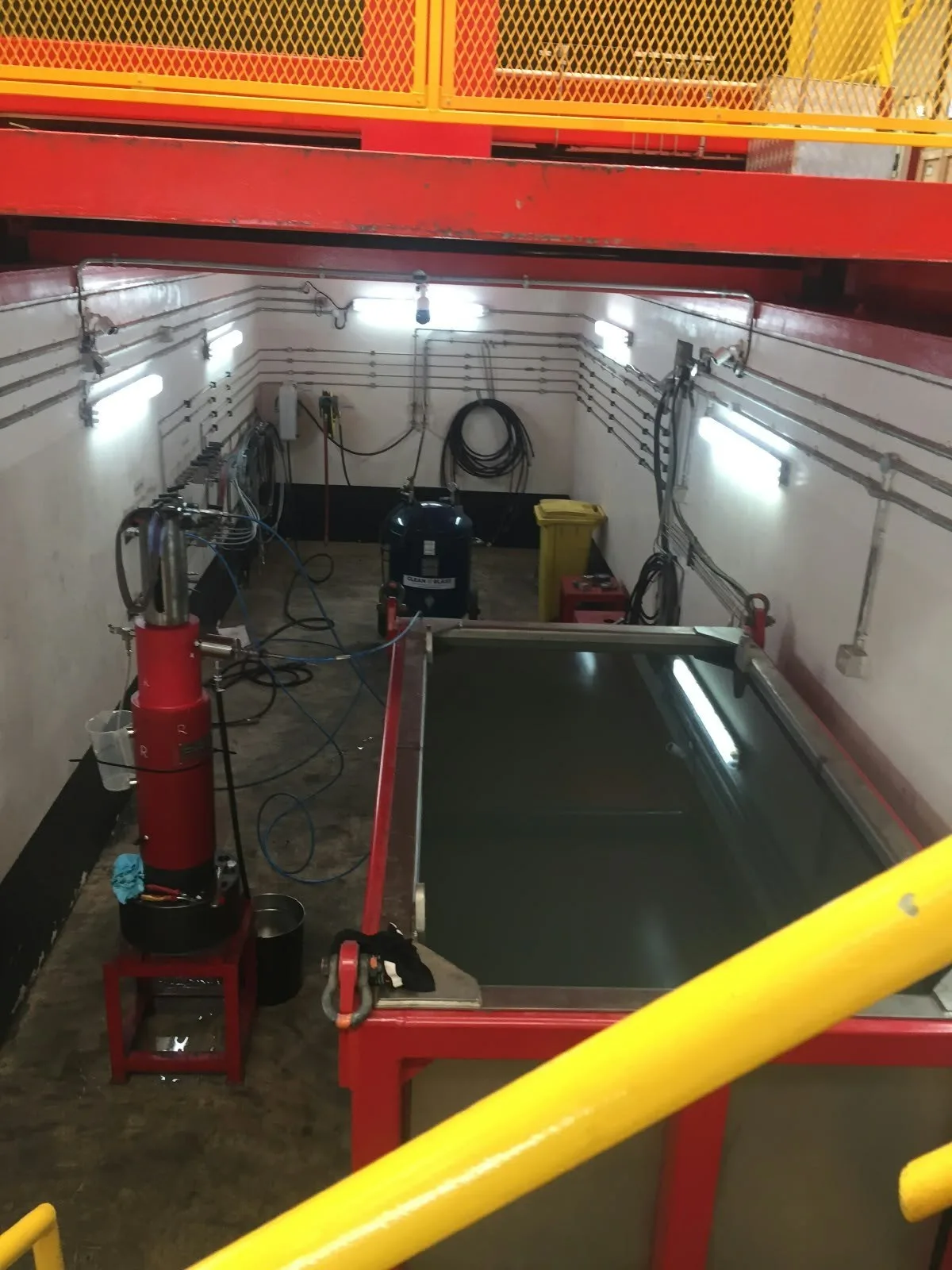 Overview of the pressure testing bay and installed equipment